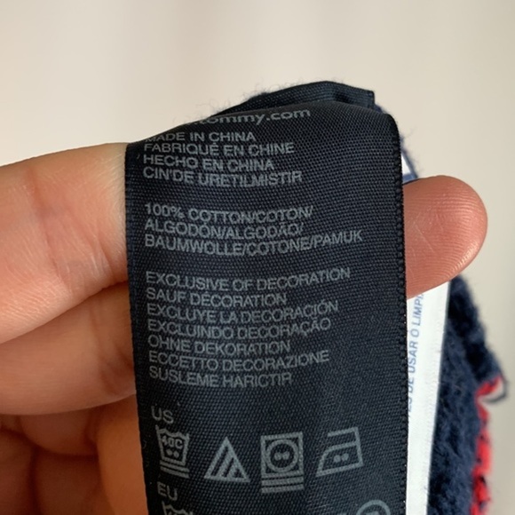 Tommy Hilfiger Navy Blue & Red Knit Zipper Sweater - Picture 8 of 8